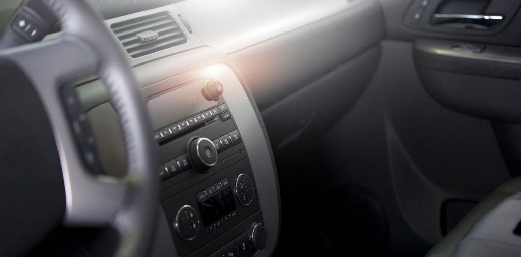 Ozonowanie auta – wyjdzie kierowcy, pasażerom, no i samochodowi na zdrowie - serwis klimatyzacji samochodowej